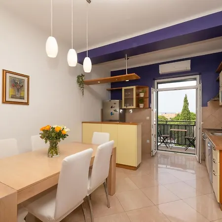 Apartamento Spacious In The Center-aspalathos Split