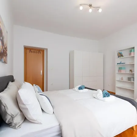 شقة Spacious In The Center-aspalathos